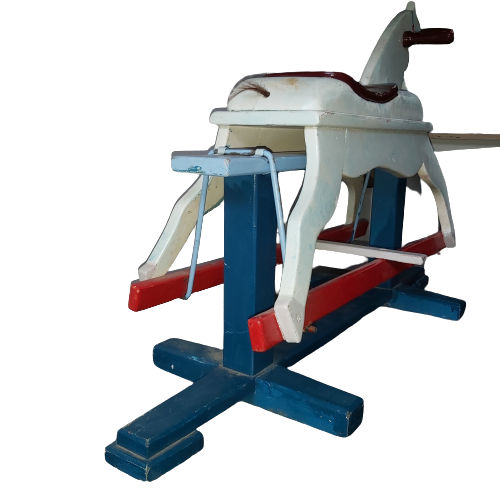 Extra image 2 - Cheval à bascule en bois peint.