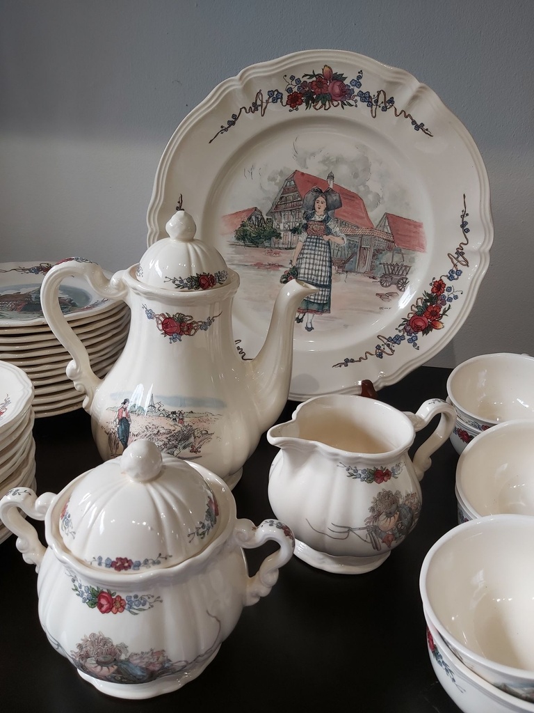 Extra image 2 - Service à café et à dessert Obernai.